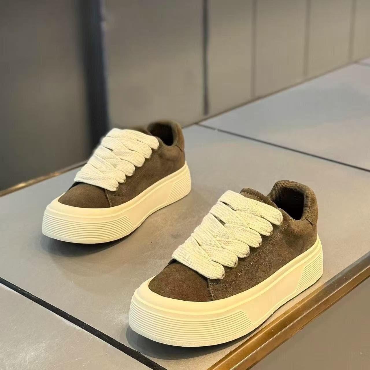 2026 New Vintage Two-Tone Chunky-Sole Height-Boosting Men's Skate Shoes: Versatile, Breathable, Athletic, Casual, and Trendy "Dad Shoes", photo 4