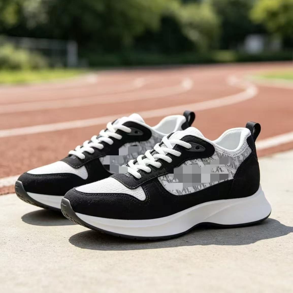 B25 Low-Top Unisex Sneakers – Breathable Color-Block Dad Shoes with Thick Non-Slip Sole