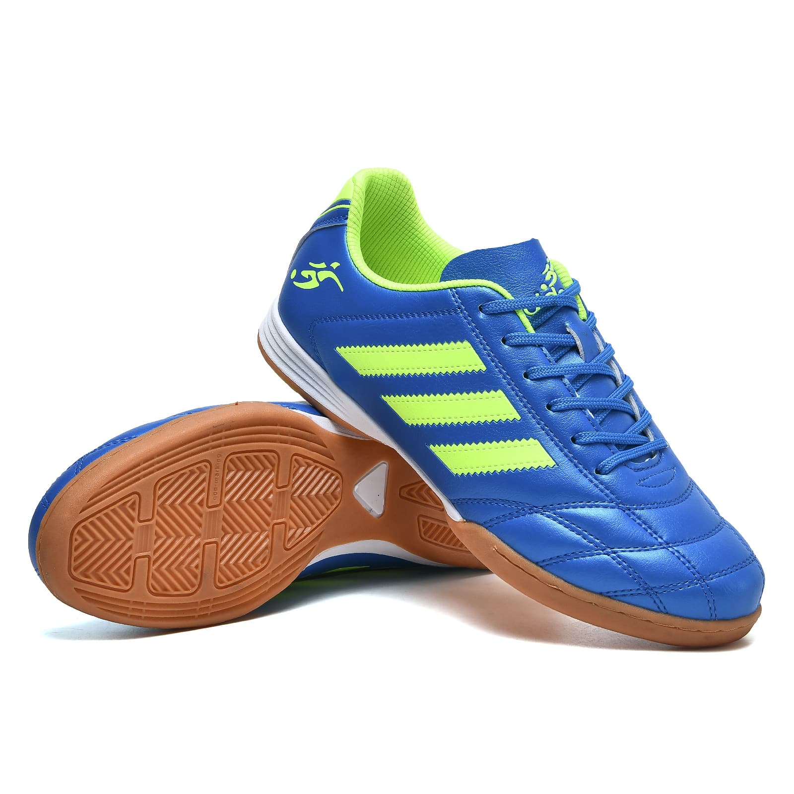 Soccer Shoes for Kids—Kids' Soccer Shoes (No Cleats)—Indoor Training Shoes for Boys and Girls (5-a-side), photo 4
