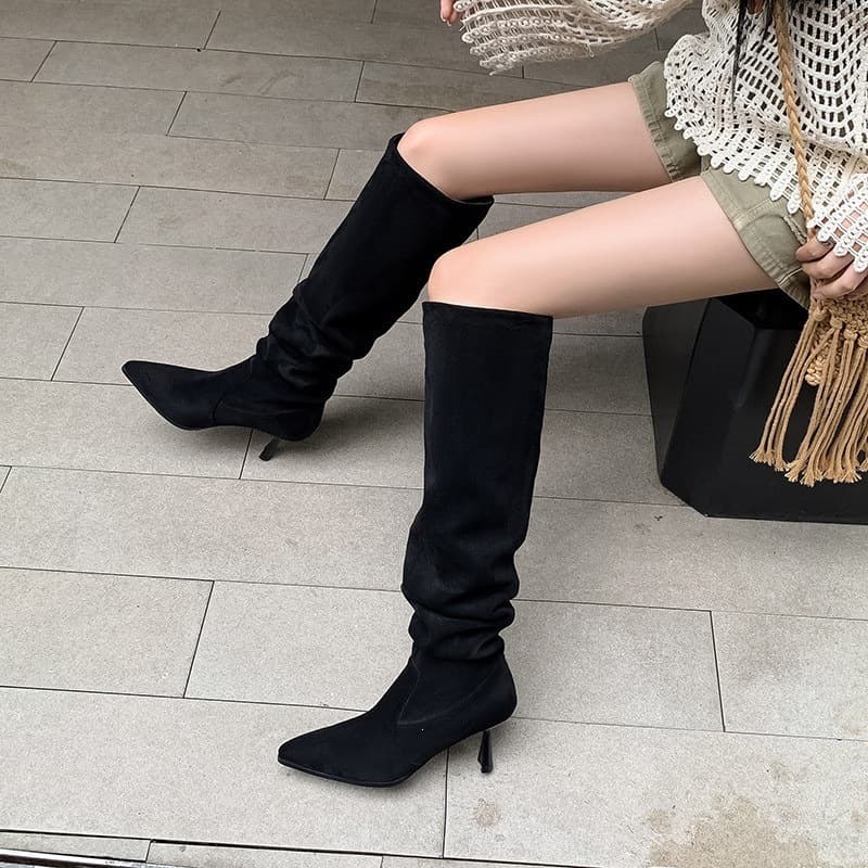 First Look: Seasonal High-Heeled, Slimming Pointed-Toe Stacked-Heel Boots for Women—2026 New Arrival Suede Stiletto Knee-High Boots (Just Below the Knee), photo 3