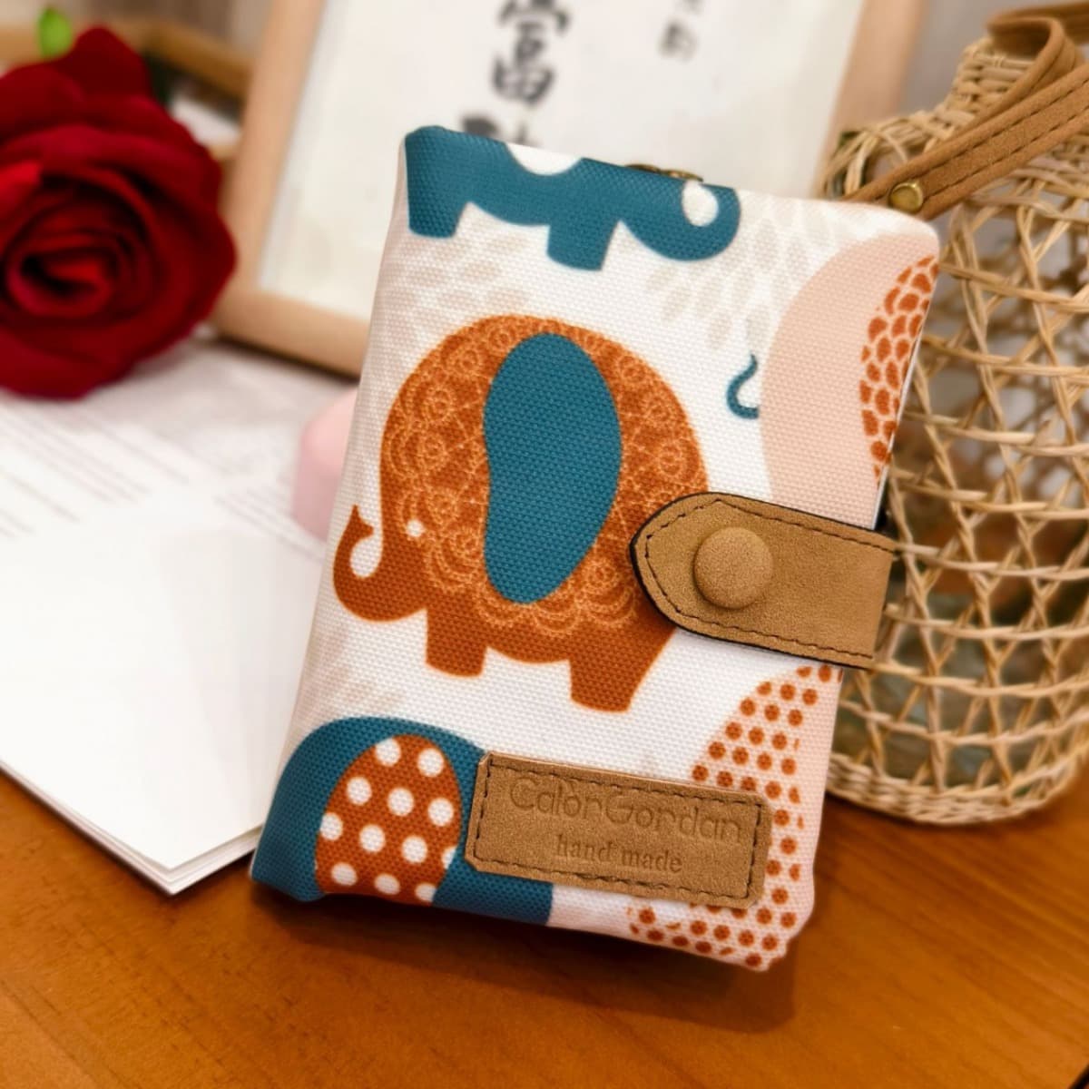 Multifunctional Korean-Style Fashionable Women's Wallet: Tri-fold Handbag with Multiple Card Slots, Matte Finish, Versatile, Short Design, Coin Pocket, photo 8