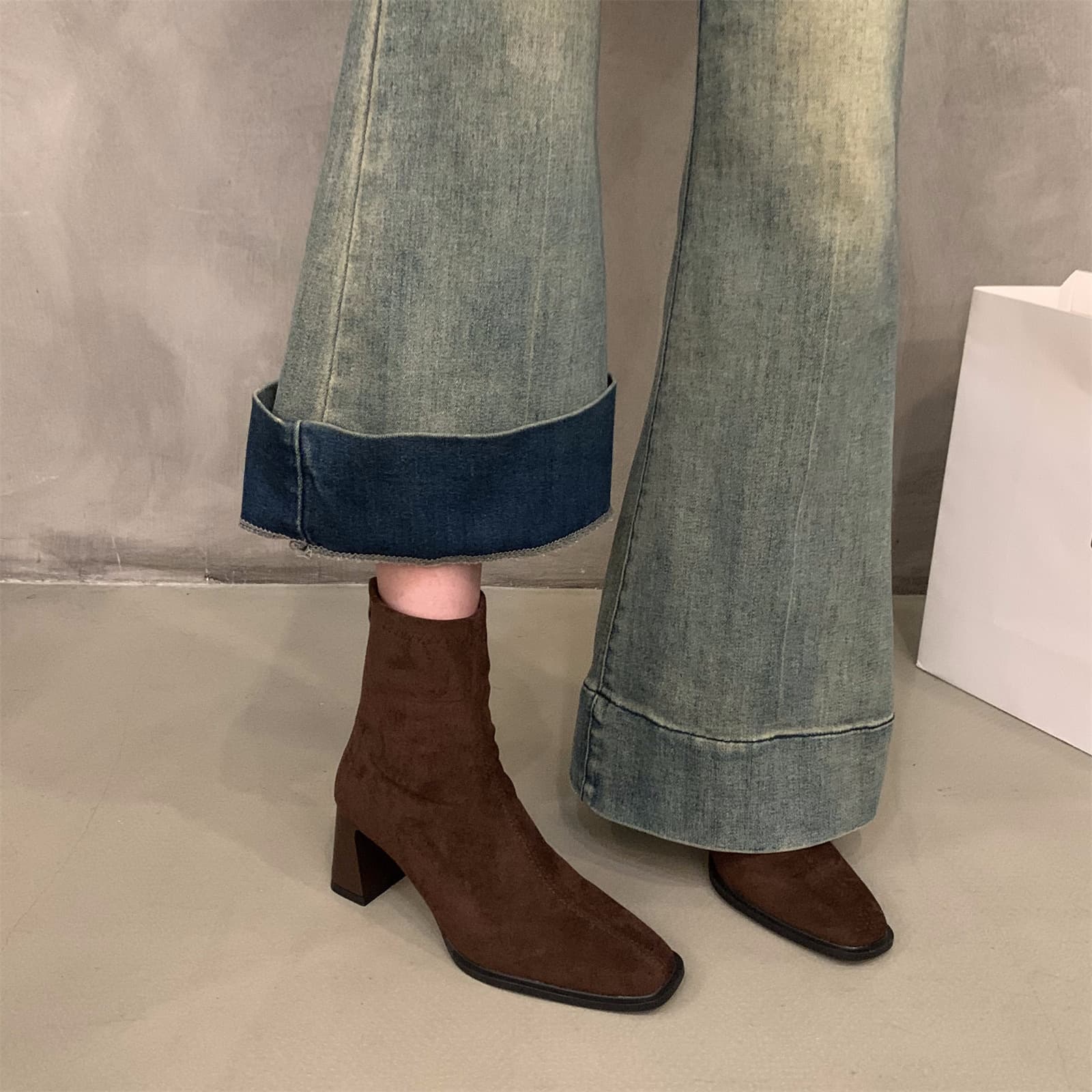 Korean-Style High-Heeled Ankle Boots, Suede Dr. Martens-Style Women's Shoes—2025 New Fall/Winter Collection: Fleece-Lined, Square-Toe, Slim-Fit Short Boots, photo 2