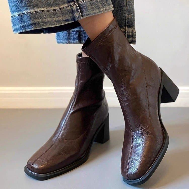 Women's Chunky-Heeled Ankle Boots, 2025 Fall/Winter Collection: Fleece-Lined, Retro Square-Toe, High-Heeled, Stretch, Slimming, Short Boots—Black