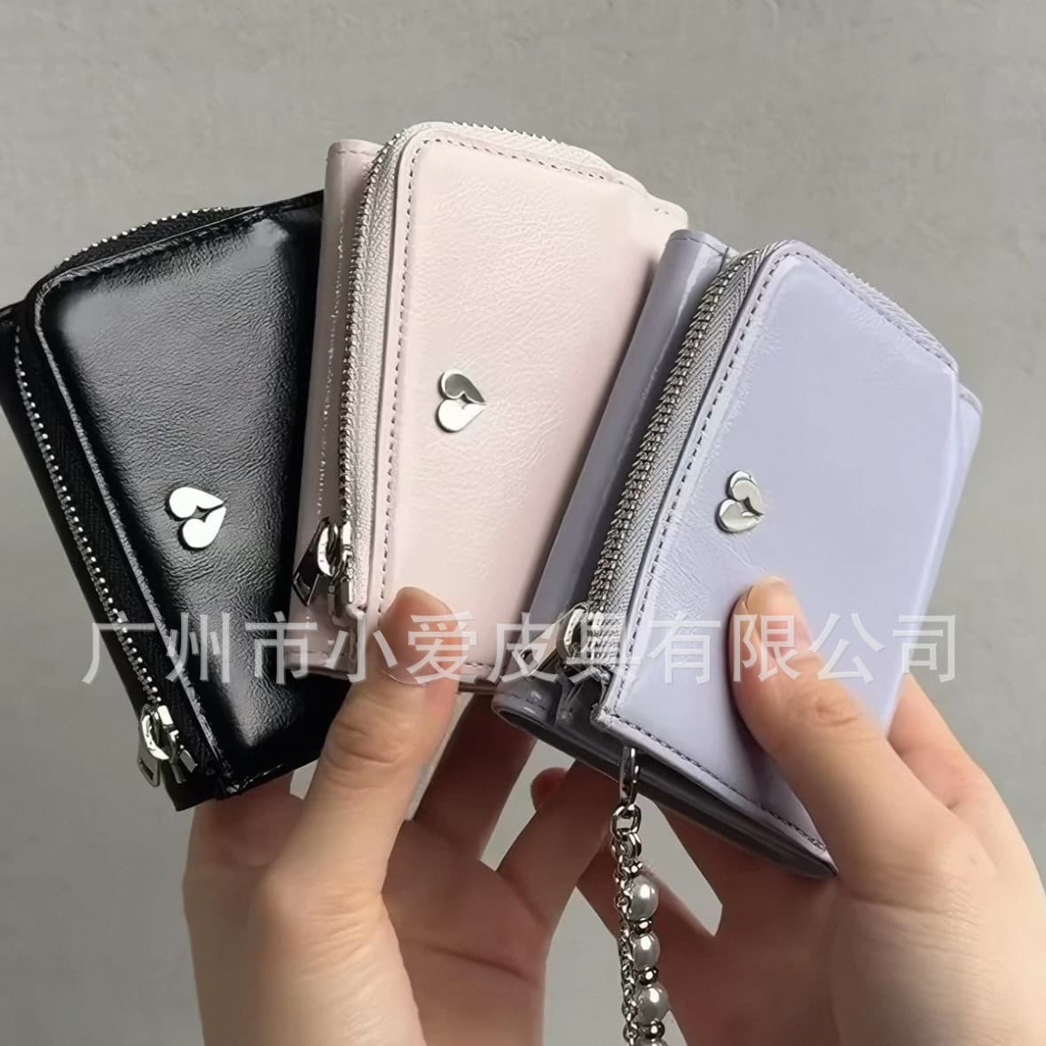 Fennec Card Holder – Stylish Unisex Wallet in Microfiber Leather with Metal Logo | Solid Color Clutch & ID Holder, photo 4