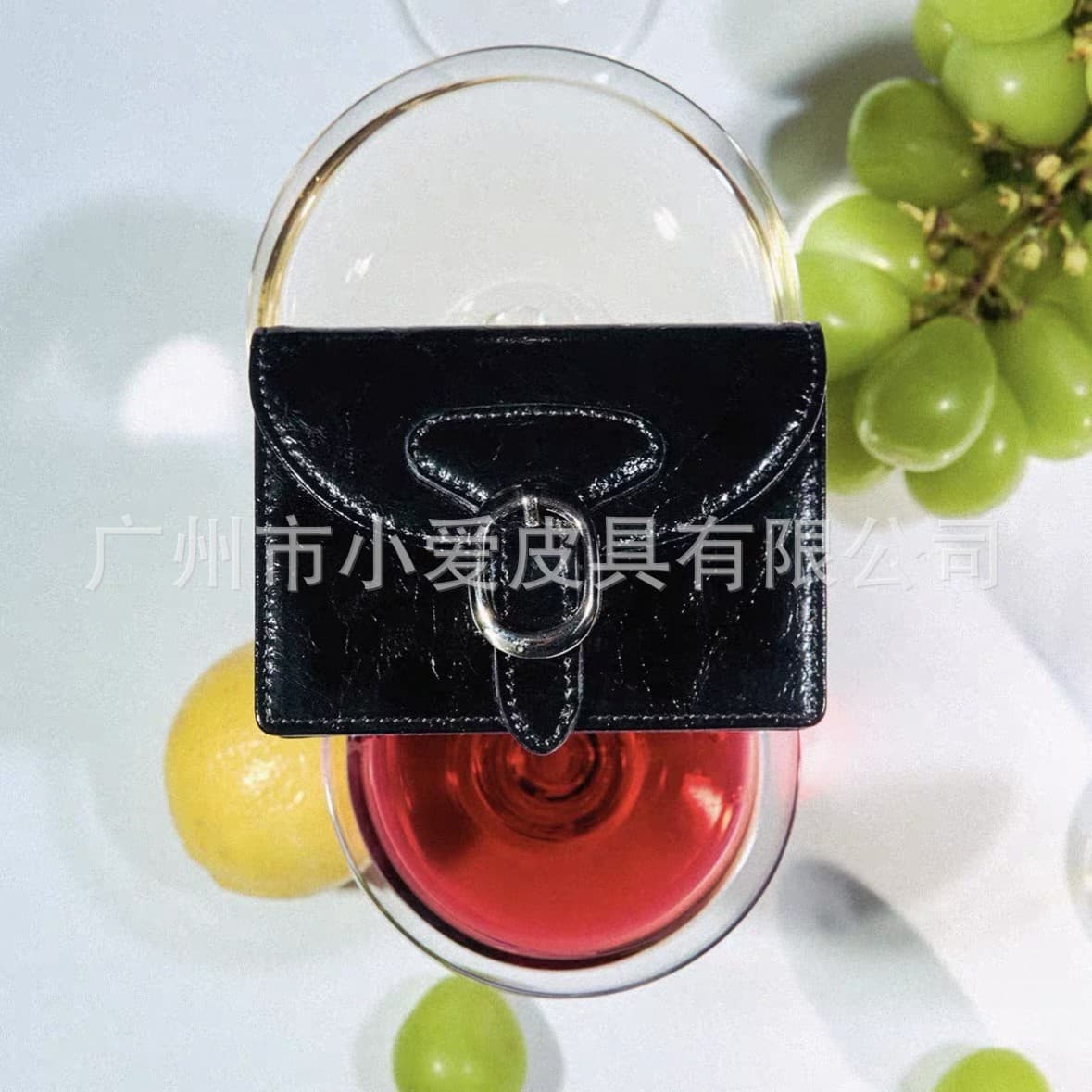Fennec Card Holder – Stylish Unisex Wallet in Microfiber Leather with Metal Logo | Solid Color Clutch & ID Holder, photo 5