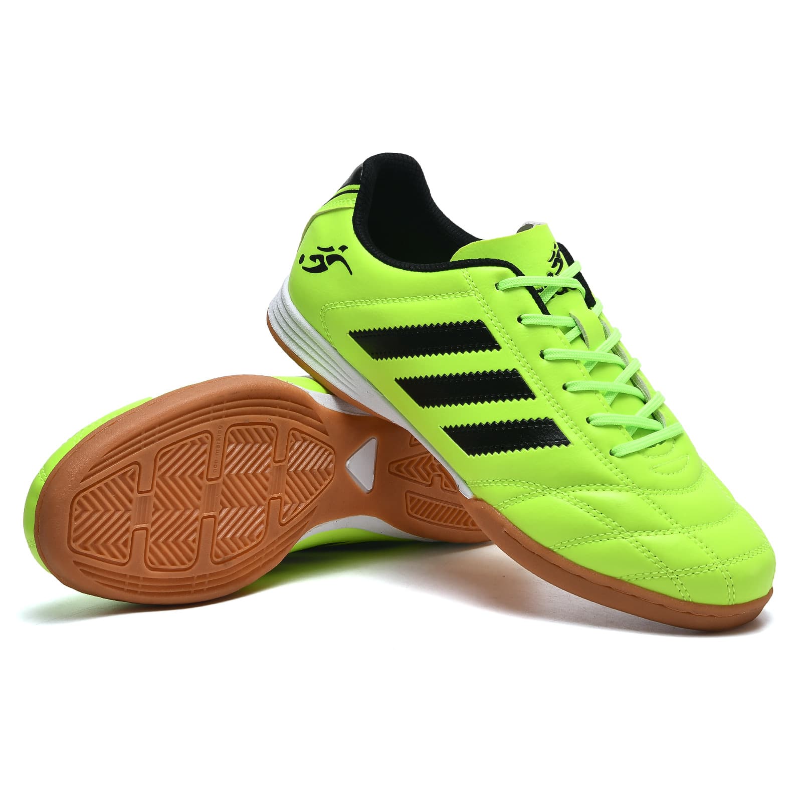 Soccer Shoes for Kids—Kids' Soccer Shoes (No Cleats)—Indoor Training Shoes for Boys and Girls (5-a-side), photo 3