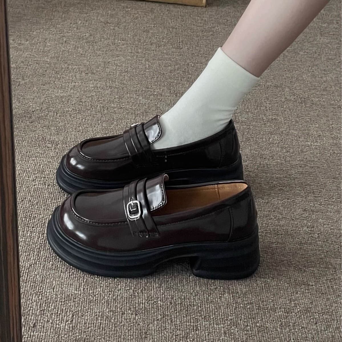 Women's Chunky-Sole PU Leather Loafers – Vintage Brown & Black Preppy Slip-Ons for Skirts & JK Style, photo 2